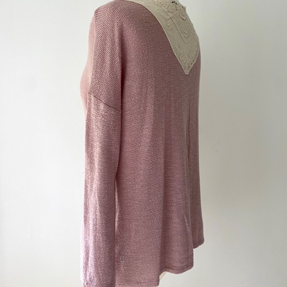 AE Sweater with Lace back SZ XS - Picture 3 of 4